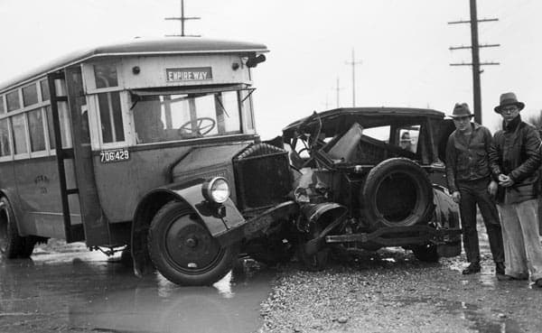 Speeding-Alaskan Way Crash-Seattle-Archives-Coluccio Law