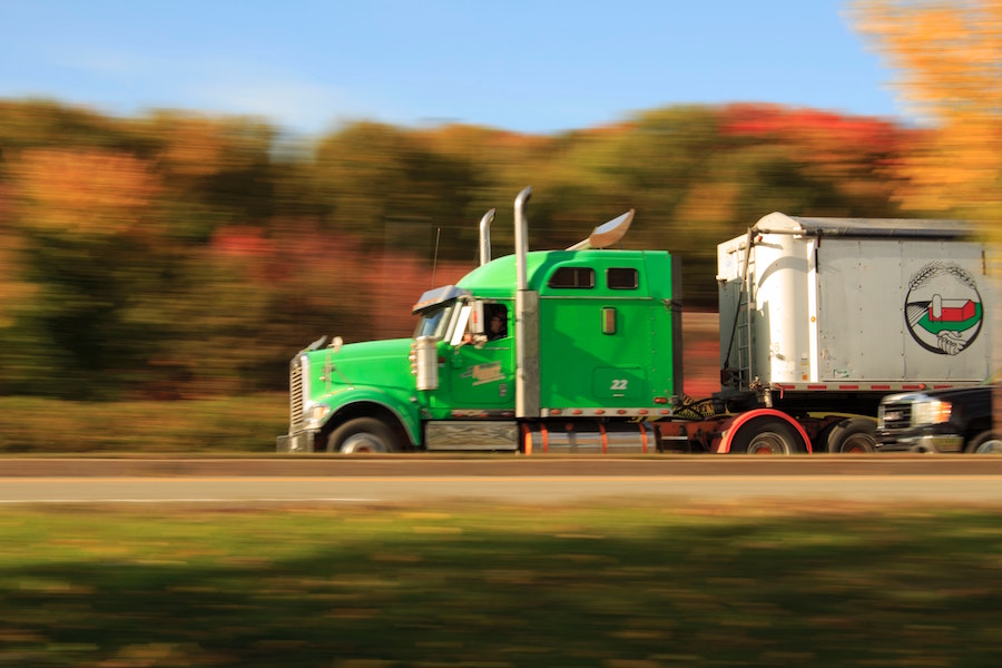 Teenager-driving-Semi truck-truck driver shortage-Coluccio La