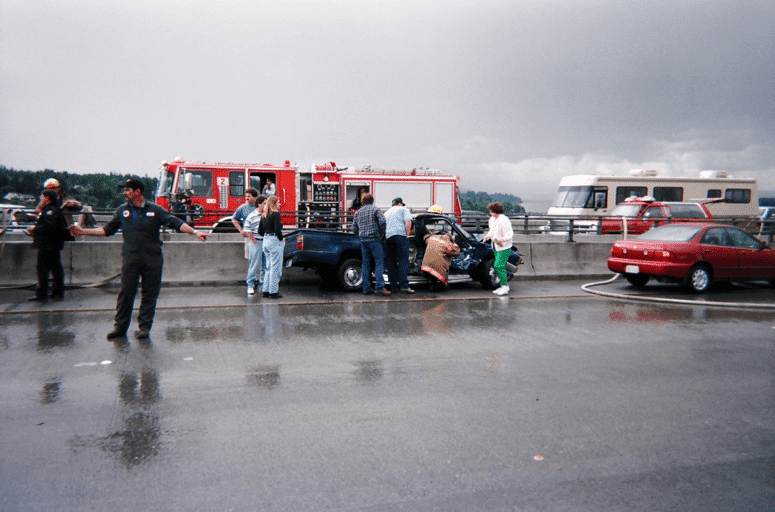 Truck crash caused by Semi-Coluccio-Lawyer-Seattle